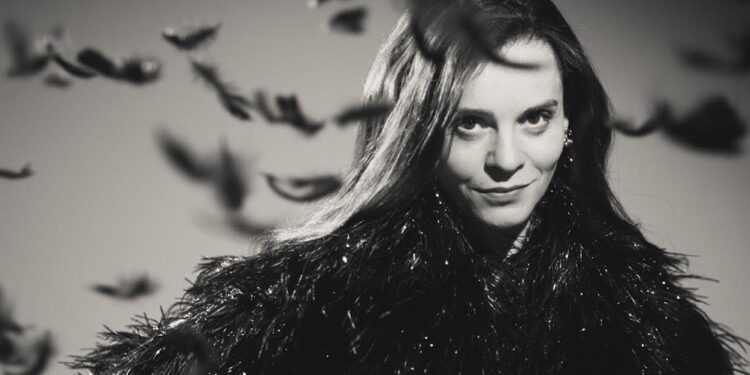 (Vidéo) La chanteuse Noëmi Waysfeld relève un défi inouï à La Scala Provence