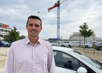 Frédéric Saintagne, gérant de Groupement d’artisans à Piolenc, ‘L’absence de politique de logement prive les français d’accès à la propriété.’