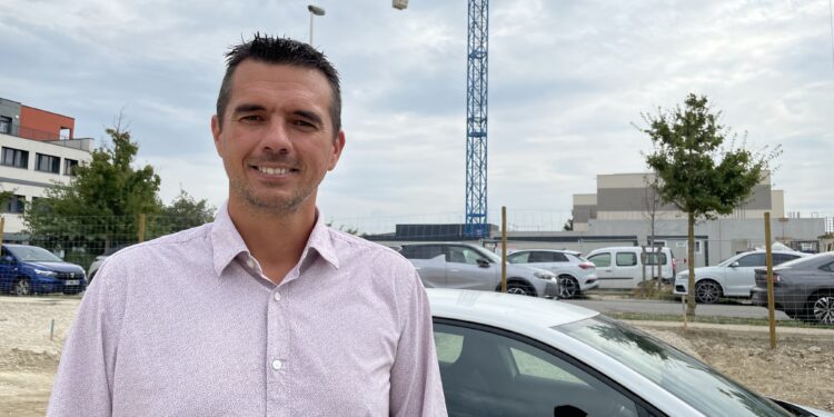 Frédéric Saintagne, gérant de Groupement d’artisans à Piolenc, ‘L’absence de politique de logement prive les français d’accès à la propriété.’