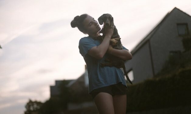 Soirée Cinéma en avant-première ‘Julie se tait’ avec les Soroptimist International Avignon ce jeudi 28 novembre