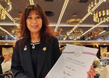 Elisabeth Doan, sommelière à Châteauneuf-du-Pape, vient de recevoir le titre de Maître-Sommelier 2024