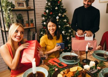 En 2024, les Provençaux prévoient un budget moyen de 543€ pour Noël