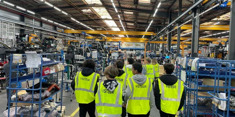 Pellenc accueille plus de 150 élèves dans son siège de Pertuis