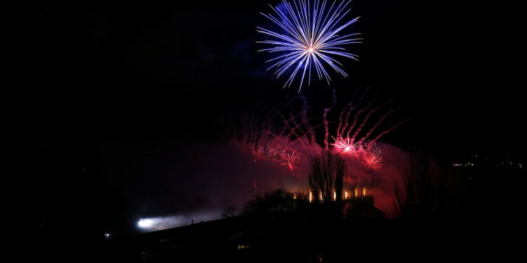 La Ville d’Avignon reporte son feu d’artifice de fin d’année
