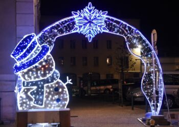 (Vidéo) Bollène organise la 1e édition de son festival des arts de la rue ‘C’est Bo’Noël’