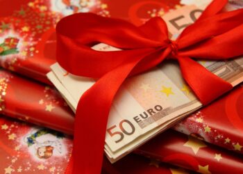 67% des Français envisagent de donner de l’argent à leurs proches pour Noël