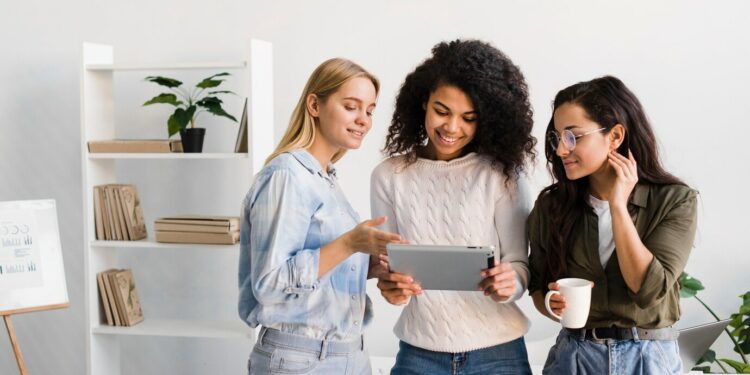 Orange lance la 7e saison de son programme ‘Femmes Entrepreneuses’