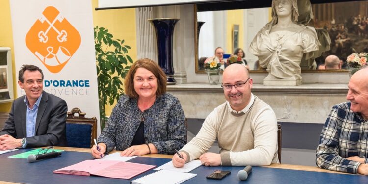 ‘Histoire d’eau’ entre la Communauté de Communes du Pays d’Orange en Provence et Suez