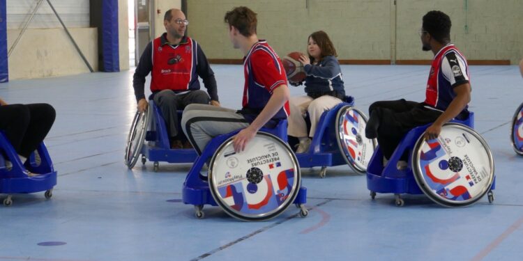 9 fauteuils offerts au club de basket-fauteuil de Carpentras