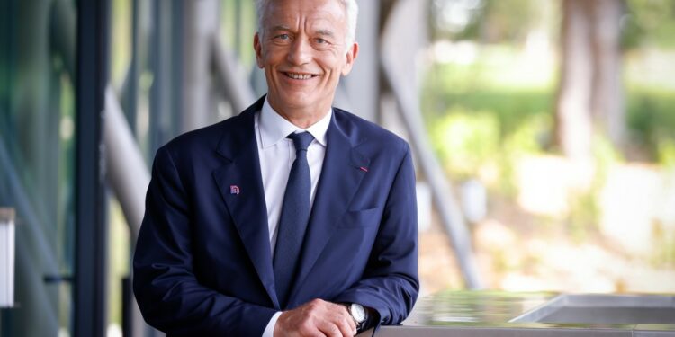 Patrick Martin : le président du Medef ne veut plus que l’on joue avec l’économie