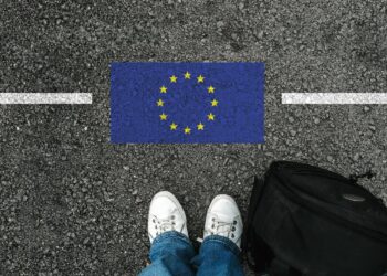 Quels pays européens expulsent le plus de ressortissants étrangers ?