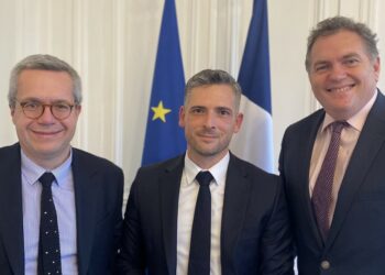 Courthézon, La Ville se bat pour contrer le bruit de l’autoroute