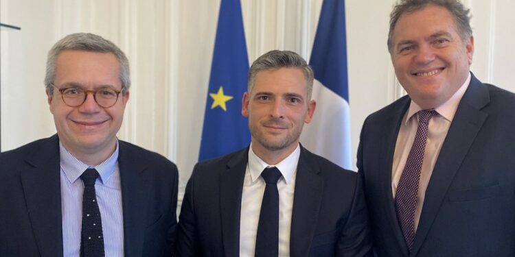 Courthézon, La Ville se bat pour contrer le bruit de l’autoroute