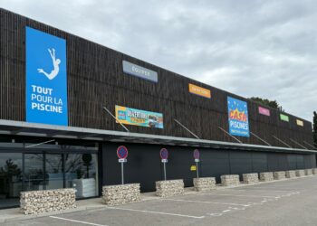 Cash Piscines s’implante à Bollène