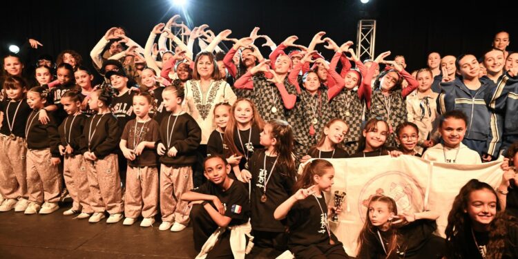 200 jeunes danseurs en ‘battle’ lors du championnat des arts urbains à Vaison-la-Romaine