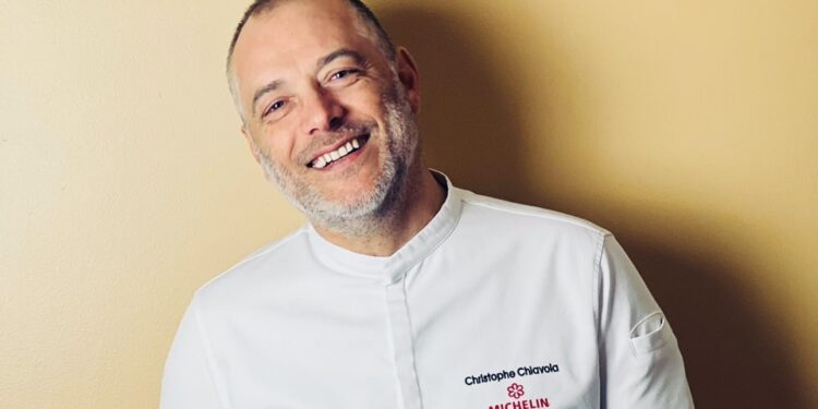 Le chef étoilé villeneuvois Christophe Chiavola fait son retour dans l’émission ‘C à vous’