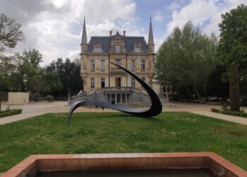 Exposition : l’artiste Francis Guerrier présente ‘Éclosion’ à Courthézon