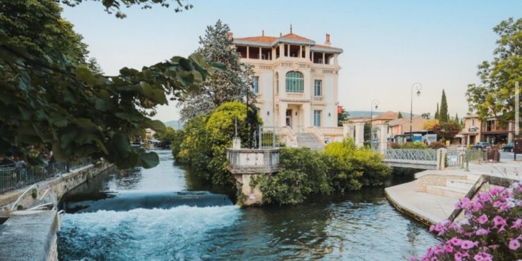 ‘Voyagez chez vous’ : Isle sur la Sorgue Tourisme invite les locaux à redécouvrir le territoire