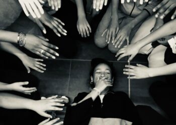 ‘We are family’ : la comédie musicale des collégiens d’Anselme Mathieu