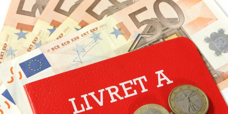 Choisir ses produits d’épargne : tout comprendre avec Service-Public.fr