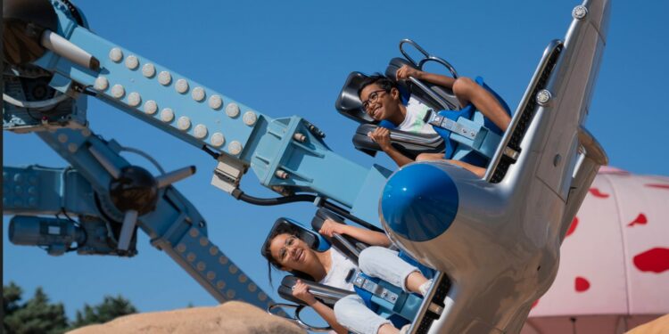 Monteux : les parcs Spirou et Wave island recrutent leurs équipes 2025