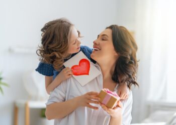 Fête des mères et Fête des pères : quel budget ont les Provençaux ?