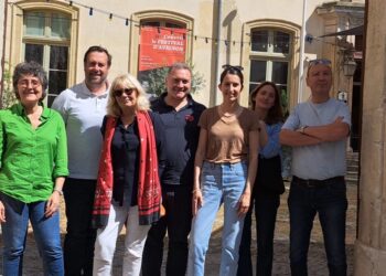 C’est parti pour Les Estivales du Rhône avec ‘Le Live’ sur la Place du Palais des Papes