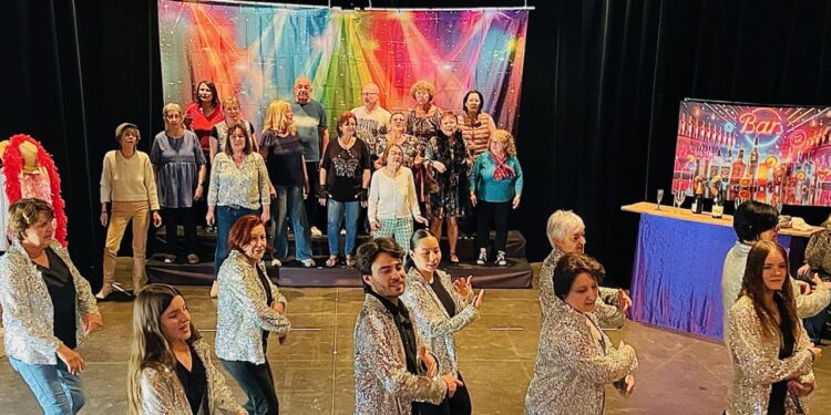 La comédie musicale ‘Paillettes d’une nuit’ ce week-end au Théâtre de la Rotonde