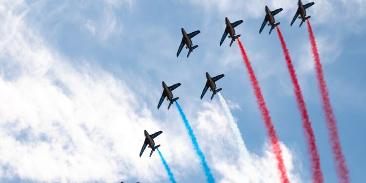 Meeting : la patrouille de France fait son grand retour à la base aérienne d’Orange