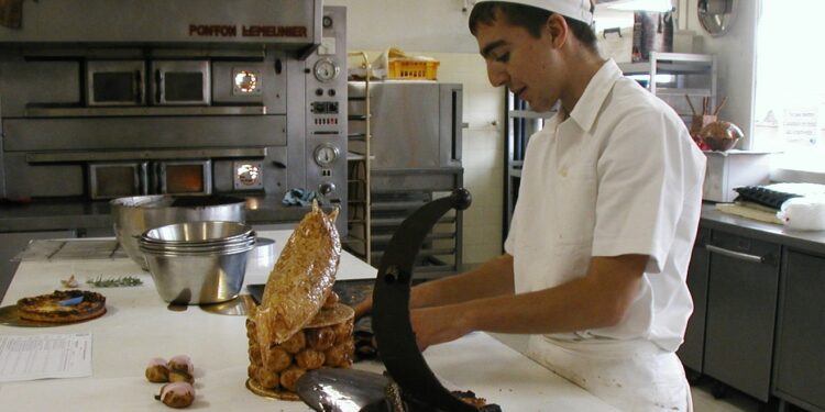 Apprentissage : Les 4 règles clés à connaître avant de signer un contrat en 2025