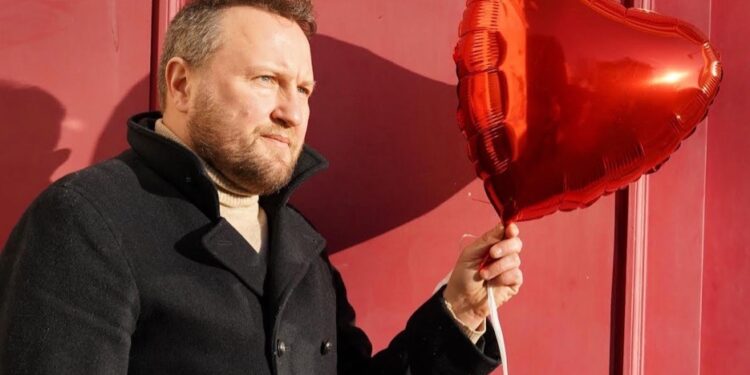 Le chanteur Oldelaf en ouverture du Music Festival à Noves