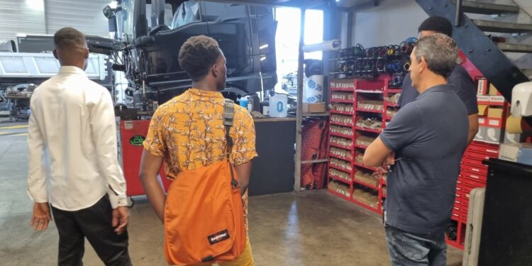Le GEIQ Auto Camion 2 Roues Sud fonce pour former les jeunes