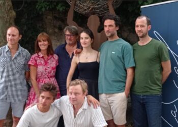 (Vidéo) La Comédie Française dans le Off avec ‘Les Serge (Gainsbourg point barre)’ à la Scala Provence
