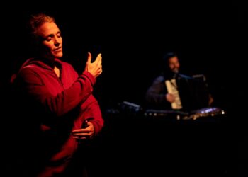 Théâtre Artéphile : ‘Une peau plus loin’,  beau et émouvant