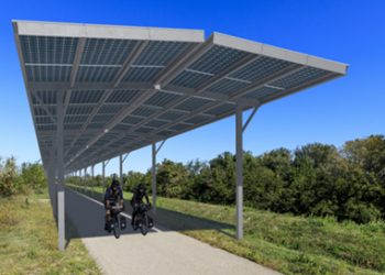 Des panneaux solaires sur la véloroute ViaRhôna