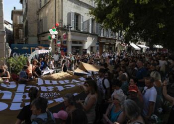 Le Festival Off fait sa parade