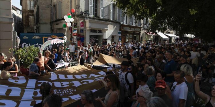 Le Festival Off fait sa parade