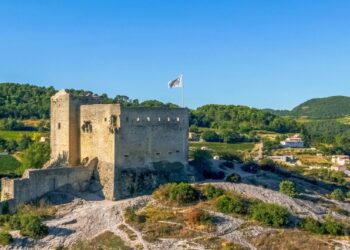 Vaison-la-Romaine, Une restauration de grande ampleur pour le château comtal