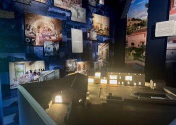 SCAD dévoile son histoire avec Lacoste dans un nouveau musée au cœur du village