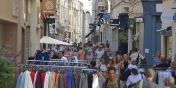 La grande braderie d’Avignon débute plus tôt que prévu
