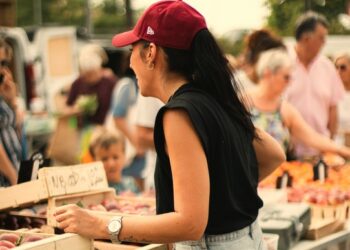 Place des Gourmands : Le marché de Velleron aux couleurs du Festival Bien Bon