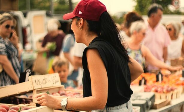 Place des Gourmands : Le marché de Velleron aux couleurs du Festival Bien Bon