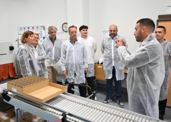 Isle-sur-la-Sorgue : Mayoly inaugure une nouvelle ligne de production de compléments alimentaires