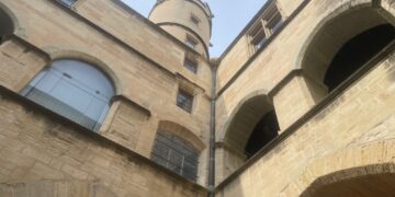 Avignon, 11e Forum du patrimoine, vers une architecture contemporaine nouvelle