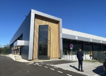 (Vidéo) Montéa inaugure son bâtiment Avignon A : une réhabilitation qui inscrit Courtine dans la logistique de demain