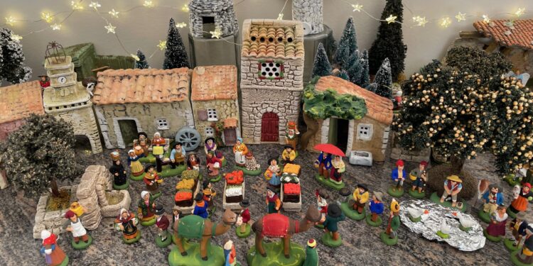 Le petit peuple de la crèche s’expose : rendez‑vous à Sault les 18 et 19 octobre