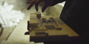 (Vidéo) Une invitation à « Penser l’incertitude » au Théâtre des Halles