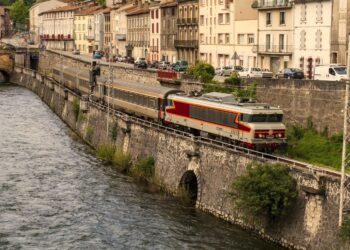 Avignon, un train d’exception pour la fête des lumières à Lyon