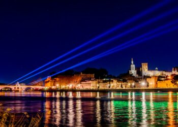 Villes les plus médiatisées de France : Avignon devance Paris