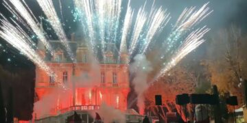 Courthézon inaugure son marché de Noël avec un feu d’artifice